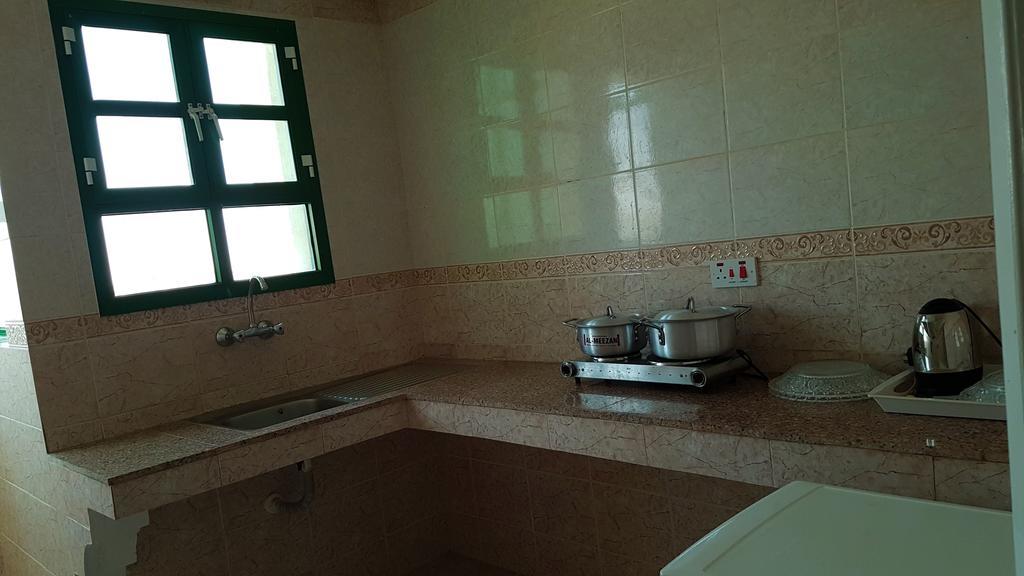 Al Majd Hotel Ibri Bagian luar foto
