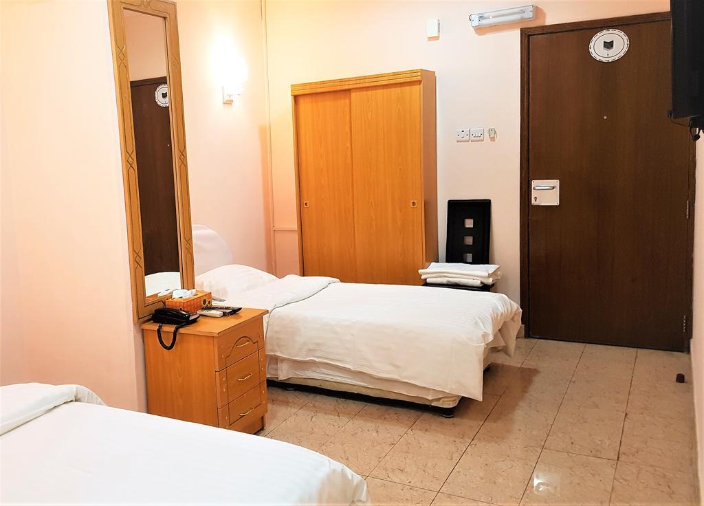 Al Majd Hotel Ibri Bagian luar foto